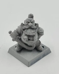 Hill Tribe Chief Dwarfs Warhammer Fantasy Zwerge -1985- RARE - Picture 1 of 2