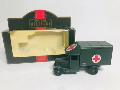 Lledo Days Gone #52004 WWII 1935 Morris Parcels Van 43rd DIV Ambulance - Image 1 of 4