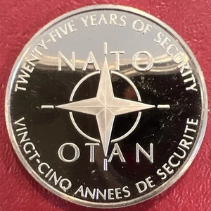 NATO OTAN North Atlantic Treaty Organization Vintage Medal - Bild 1 von 2