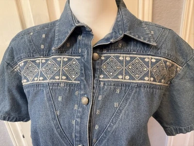Vintage 80s City Girl Denim Western Embroidered Blouse Denim Shirt Size 6 P - Image 1 of 4