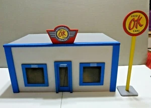 New-Vintage-Style Model Used car Dealership Diorama 1/24 1/25 scale! - Picture 1 of 20