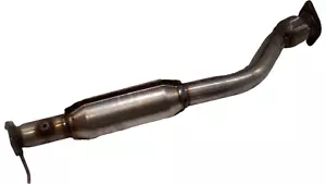 Chrysler catalytic converter 1AME642583 Chrysler 1AME642583 - Picture 1 of 4