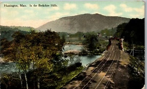 Huntington MA. Train tracks over bridge Vintage Postcard UU1 - Picture 1 of 2