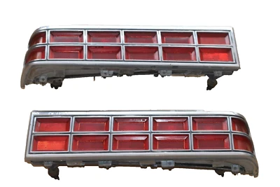 81 82 83 84 85 86 Pontiac Bonneville Parisienne luz trasera izquierda derecha OEM Foto 1 de 4