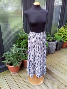 Adini Narelle Crinkle Skirt-Taupe-Small, Medium, Large, L1, L2, - BNWT - Picture 1 of 5