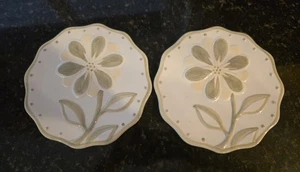 Bella Casa by Ganz Cream & Green Floral Motif Ceramic 8" Scalloped Edged Trivets - Picture 1 of 9