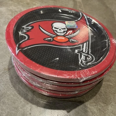 Tampa Bay Buccaneers Plates 18 Count Disposable Party Plates Lot Of 5 Packs - Image 1 of 2