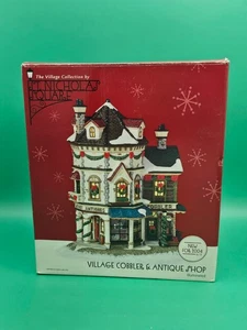 Saint Nicholas Square Cobbler & Antique Shop Village Collection 2004 Vintage - Picture 1 of 6
