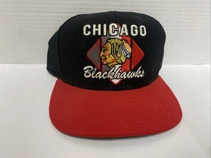 CHICAGO BLACKHAWKS Hat CCM Cap NHL Pro SNAPBACK Double Line Script - Picture 1 of 9