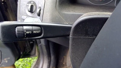 Interruptor de columna de controlador C70 señal de giro compatible con 06-13 VOLVO SERIE 70 207589 Foto 1 de 4