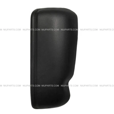 Side Bumper Plastic Black RH (Fit: 2005-2010 Nissan UD 1800 2000 2300 2600 3300) - Imagem 1 de 3