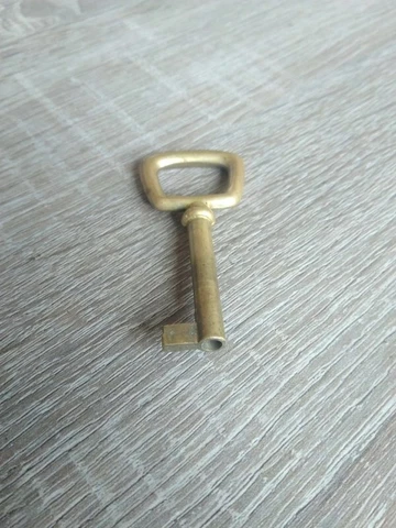 Antique Vintage Victorian French Skeleton Bronz Brass Key Furniture Barrel Key Cover
