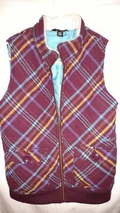 Volcom 90's womens vest,size small.Its warm,great condition.quality vintage! - Picture 1 of 8