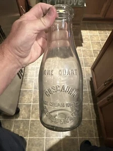 Cuscaden Ice Cream Works Embossed Quart Milk Bottle Louisville Kentucky KY - Picture 1 of 11