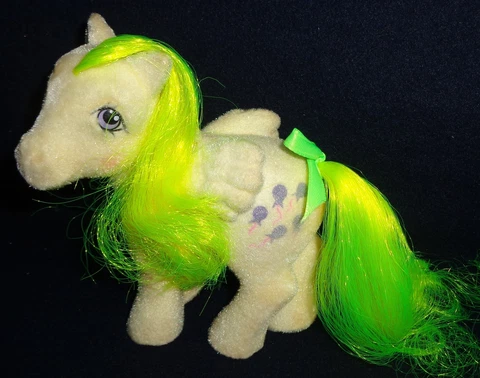 Rose: My Little Pony Vintage Pegasus So Soft SS Flocked Surprise EXCELLENT G1 Cover