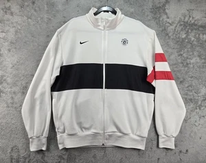 Chaqueta de Pista Manchester United Nike Para Hombre XL Blanca Negra Roja Fútbol Cremallera Completa  - Imagen 1 de 24