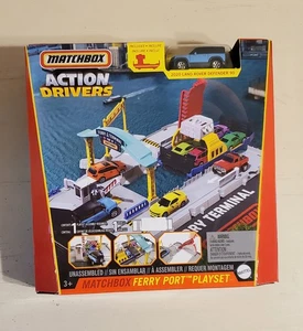 Matchbox Action Drivers 2020 Land Rover Defender 90 Ferry Port Car Playset - Picture 1 of 3