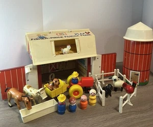 Vintage 1967 Fisher Price Play Family Farm - Picture 1 of 17