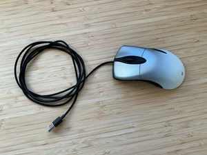 Microsoft Pro IntelliMouse USB Mouse White 1000Hz 1600DPI - Picture 1 of 9