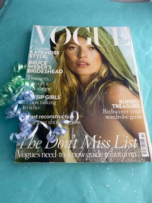 VOGUE MAGAZINE 2008 October FREE GIFT WRAP Fast dispatch  - Image 1 of 4