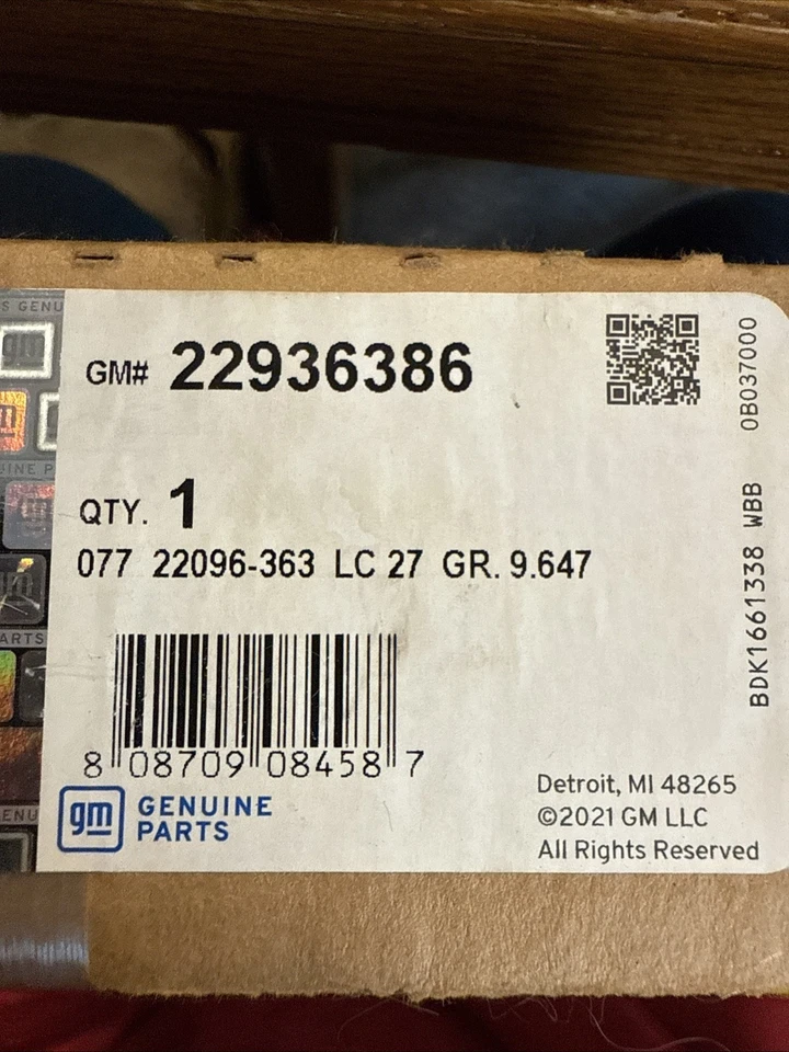 Base Antena Radio GM Original Equipo Original GM 22936386 2014-19 SILVERADO Foto 1 de 4