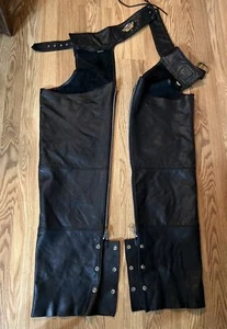 Vintage Harley Davidson Mens Chaps LARGE Black Leather Zip Snap USA - Bild 1 von 14