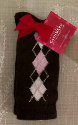 Nuevo con etiquetas "A Touch Of Cashmere" Charter Club - Marrón, Rosa Argyle - Talla única Precio de venta sugerido por el fabricante $14 Foto 1 de 4