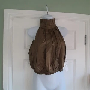 BNWT crop top 10 12 Cami Party club Sleeveless Top Gold Medium Halter - Picture 1 of 6