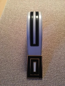 Cinturón de cuero blanco y marino vintage Escada talla 36 - Imagen 1 de 4