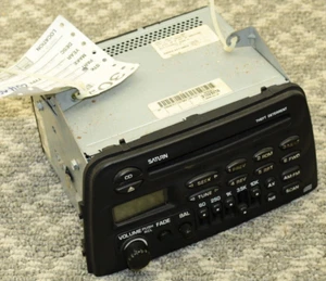 Saturn 21023038 AM FM Cd Player Radio Receiver SC Delco OEM Original - Picture 1 of 12