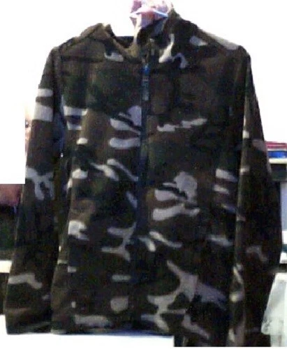 VESTE TAILLE 14 ANS - VERT KAKI pris 10 euros livraison mondial relais 4,99 - Photo 1/1