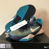 Nike Zoom Kobe VII 7 System Shark Sz 9.5 FTB Prelude Invisibility Cloak