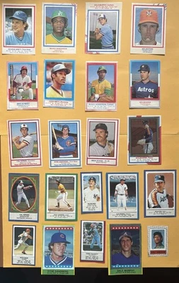 U Pick - 1981 a 1985 Topps pegatinas cortes de página Foto 1 de 4