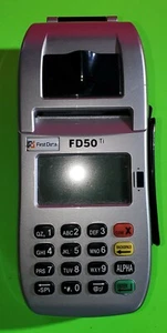 First Data Fd50 Ti Set Credit Card Terminal Excellent Cond Reader Scanner Store - Picture 1 of 10