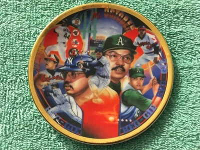 Reggie Jackson Sports Impressions Collector Plate Series - Image 1 of 2