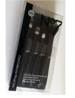 No7 Core Collection Brush Set, 4er Set Pinsel