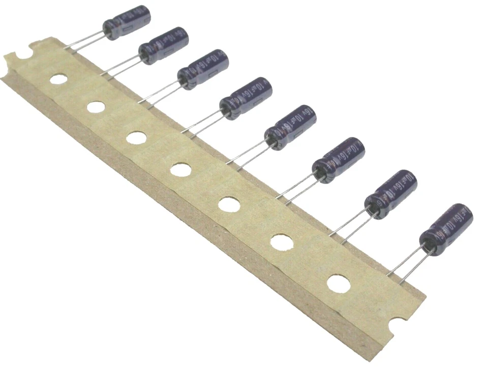 Kondensator 10µF 16V; YAGEO, Mengenstaffel 10/100