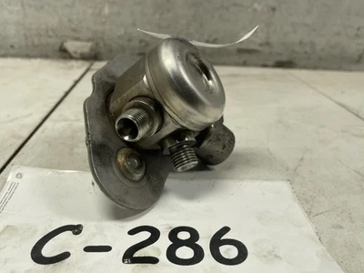 BMW X3 2013 motor de gasolina bomba de combustible de alta presión OEM+  Foto 1 de 4