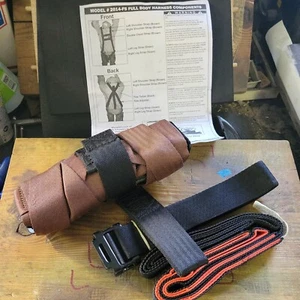 Full Body Harness Model #2014-FS Tree Stand Safety Harness Climbing * NEW IN BAG - Picture 1 of 8