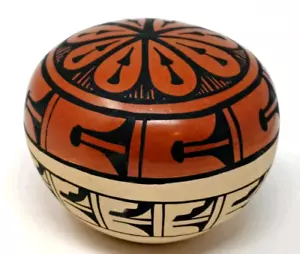 Jemez Pueblo Pottery Seed Pot Ball Polychrome Native American Art Signed 3.5" - Picture 1 of 10