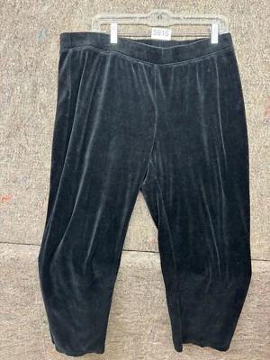 Pantalones de mujer Zenergy by Chicos de terciopelo negros rectos talla 2R Foto 1 de 4