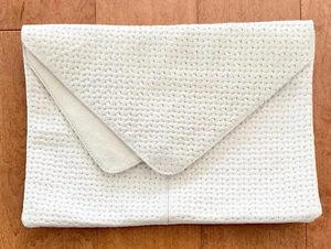 Women's Vintage White Leather Basket Weave Made in Italy Envelope Purse Clutch - Bild 1 von 5