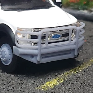 1:64 Scale 3D Printed Heavy Duty Front Bumper for Greenlight Ford F450 Dually - Picture 1 of 2