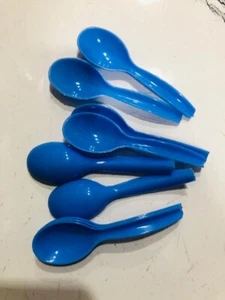 12 PCS New Plastic Small Blue Dessert Party pack, Baby Spoon Best For Kids Safe - Picture 1 of 6