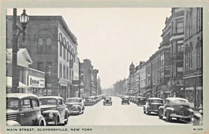 NY Gloversville New York-Main Street Scene-Vintage 1940s Postcard (E15) - Picture 1 of 3