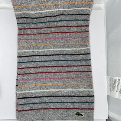 Bufanda a rayas gris/multicolor LACOSTE. Usado en excelente estado.  Foto 1 de 3