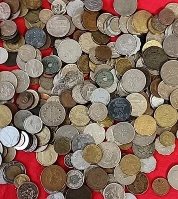 2  Pounds  Old Coins And Tokens DIFFERENT  COUNTRIES  Free Shipping  - Image 1 of 3
