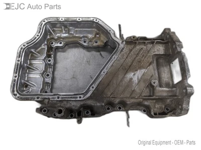 Upper Engine Oil Pan From 2013 Chrysler Town & Country  3.6 05184423AI - Image 1 of 4