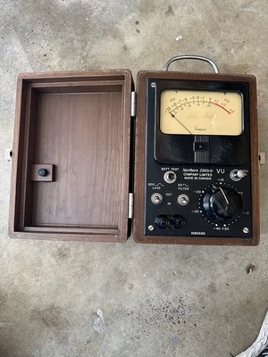 Northern Electric VU Meter R18568B 600ohm entrada Foto 1 de 4