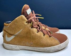 Nike Hi Tops Turnschuhe LeBron 12 NSW Löwenmähne Herren Ponyskin Leder UK Größe 9,5 - Bild 1 von 13